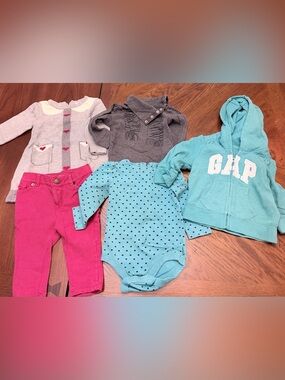 Baby Girl Clothing Bundle 6-12M Gap Hoodie Jeans Cardigan Bodysuit 5 Pieces